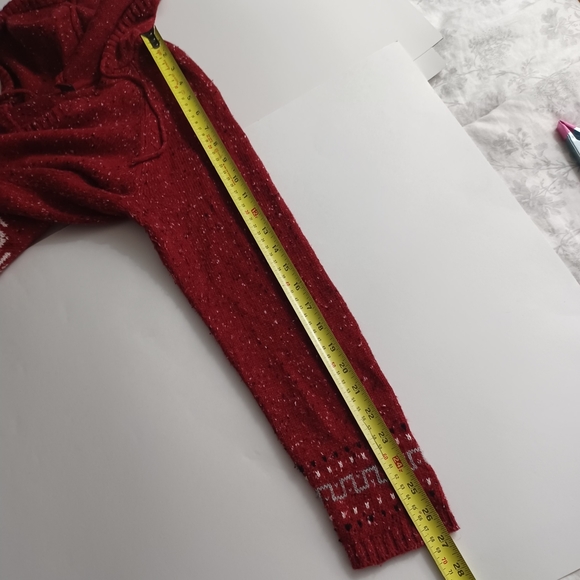 Gitano Holiday Knit Sweater Medium Red V-Neck W/ Hood -Long Sleeve -Drawstring - Picture 12 of 14